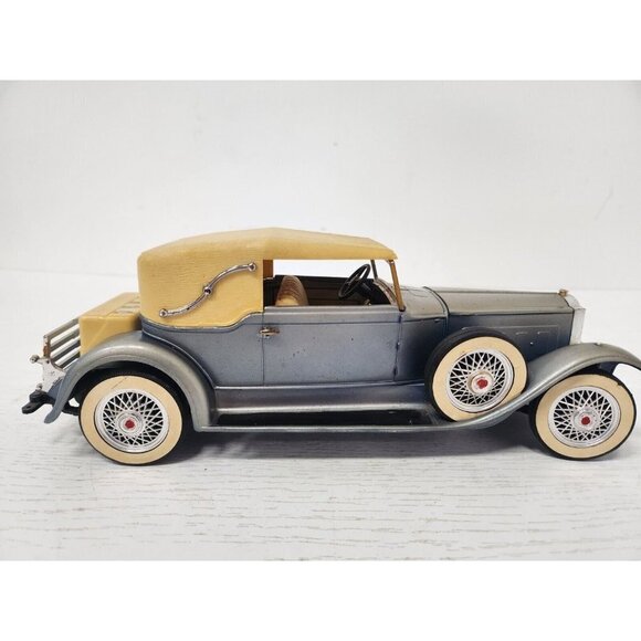 VTG Hubley 1930 Packard Dietrich Victoria Convertible Built Model Car Metal 1:22 - Picture 2 of 12